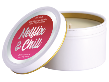 MOOD CANDLES Netflix & Chill - Pheromone Massage Candle Berry Yummy 4oz | 113g